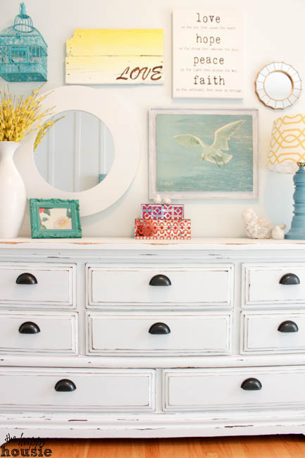 White Chalky Paint Dresser Makeover, How To Paint A Table White Distressed