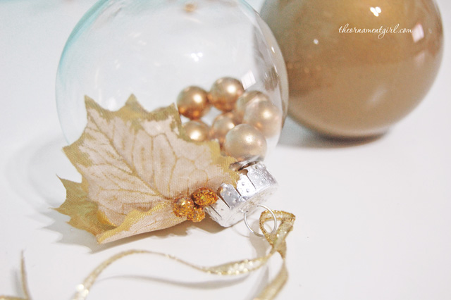 gold-holly-berry-glass-ornament