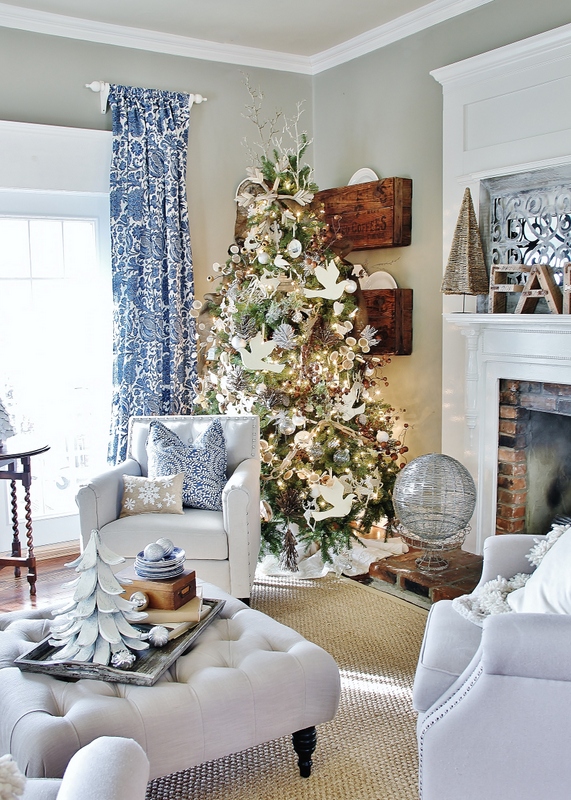 A Blue Blue Christmas Style Series | The Happy Housie
