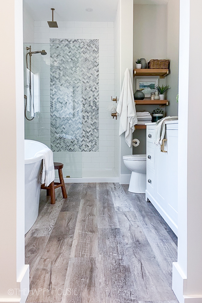 Why We Chose Vinyl Plank Flooring For, Can Waterproof Vinyl Plank Flooring Be Used In Bathrooms